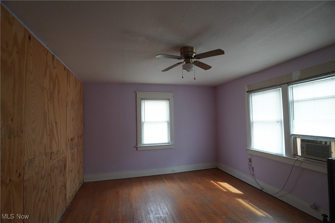 519 E Lincoln Way