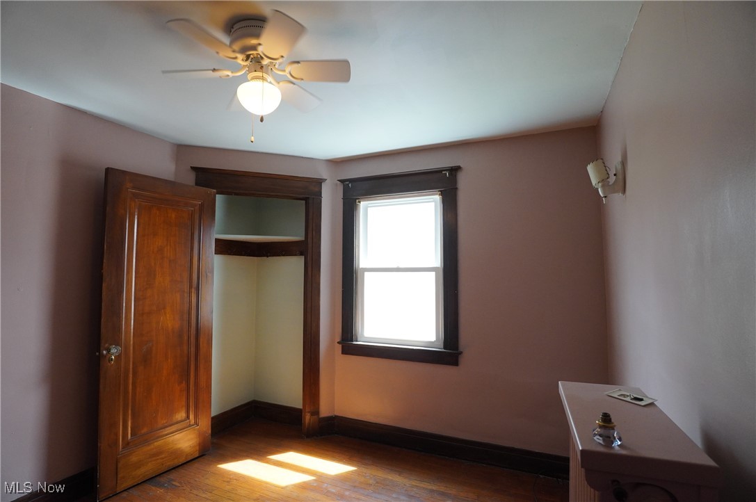 519 E Lincoln Way