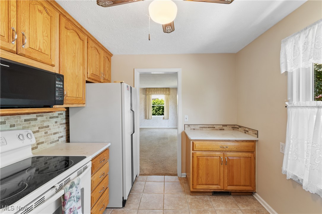 329 Grandview Avenue NW