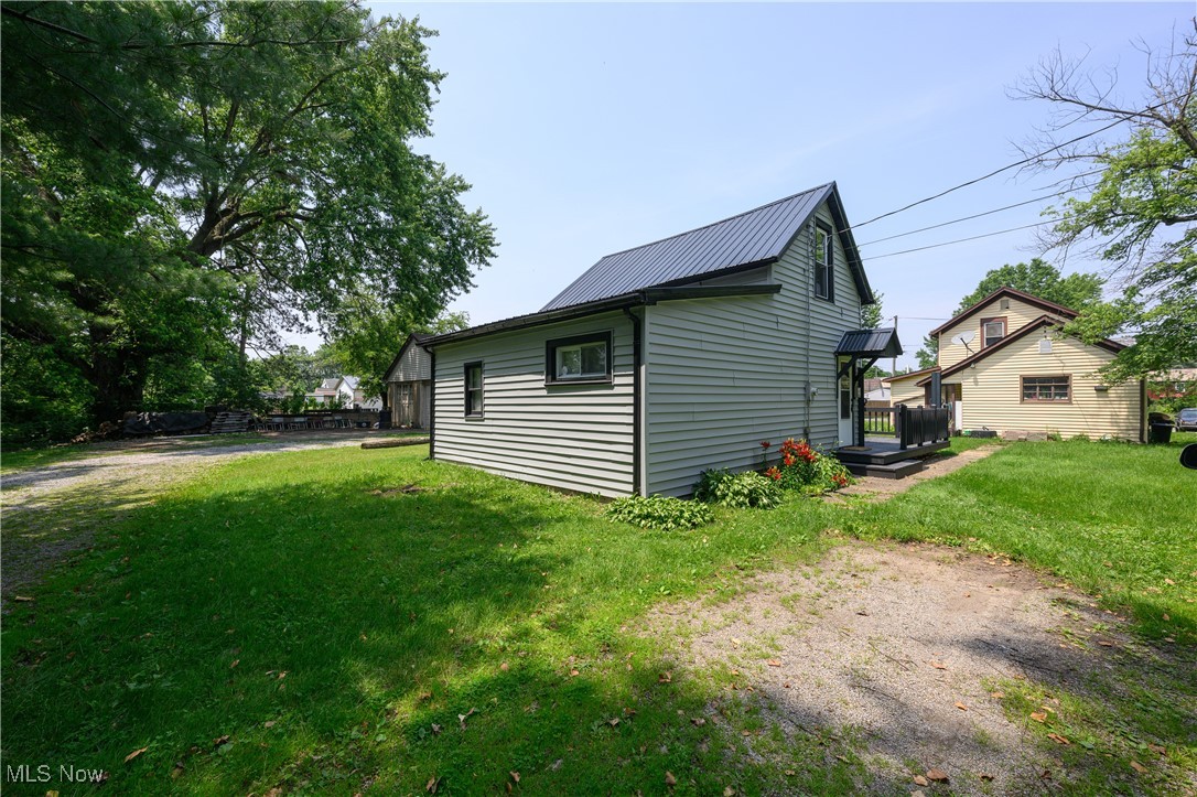 340 Saint Clair Avenue SW REAR