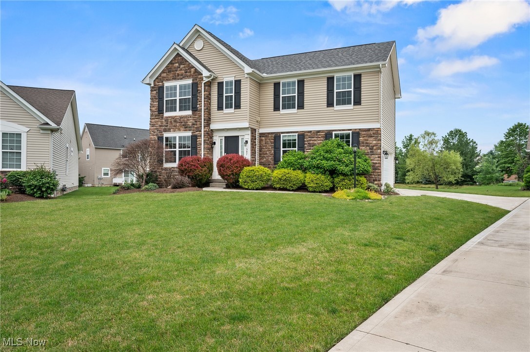 587 Surrey Drive