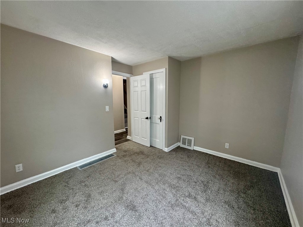 2420 Empire Road NE
