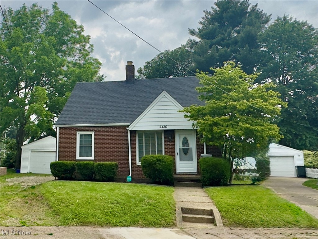 2420 Empire Road NE