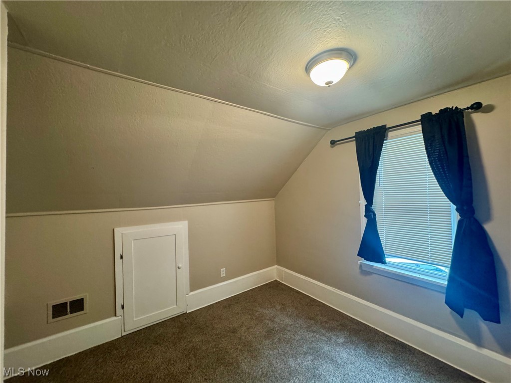 2420 Empire Road NE
