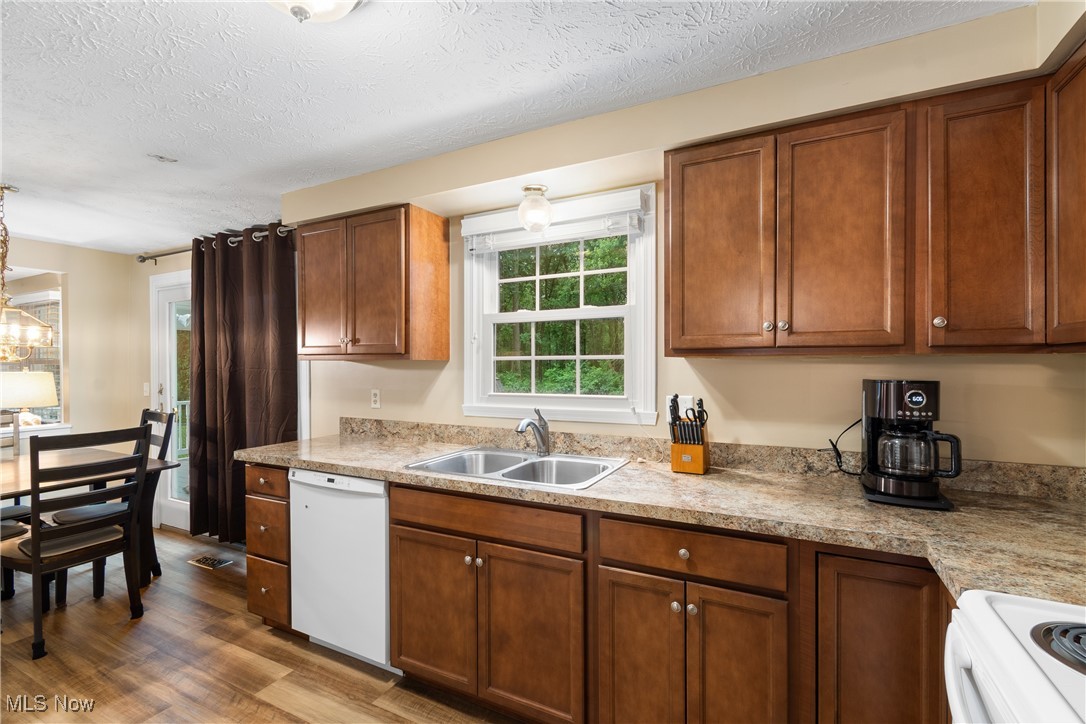 4710 Wildflower Drive