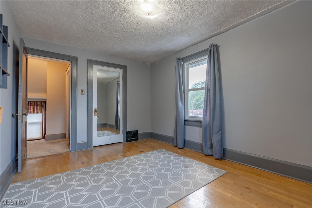 1611 27th Street NW