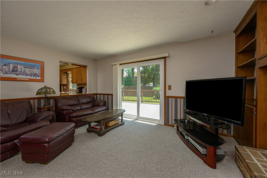 369 Tulip Trail