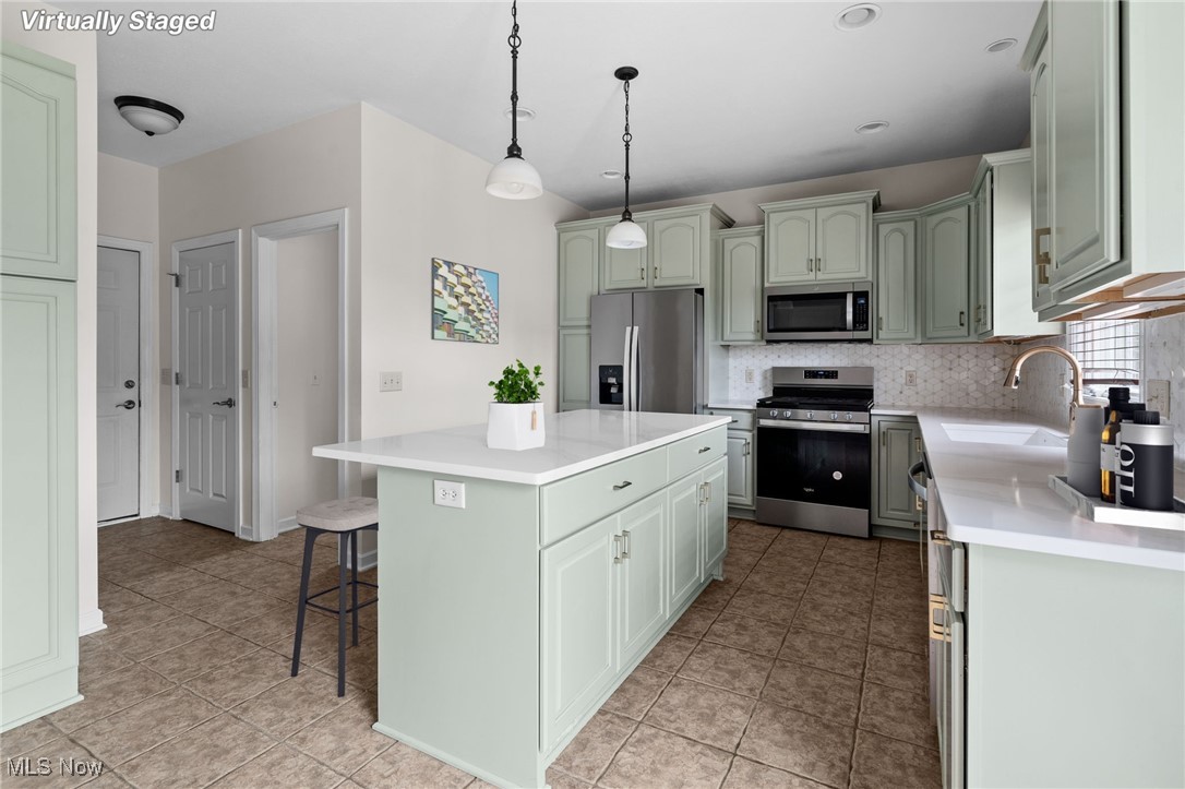 6580 Donelson Circle NW
