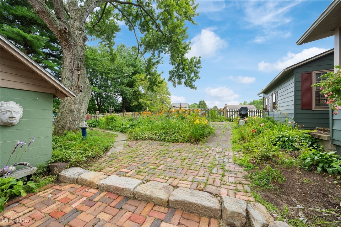 13130 Williamsburg Avenue NW