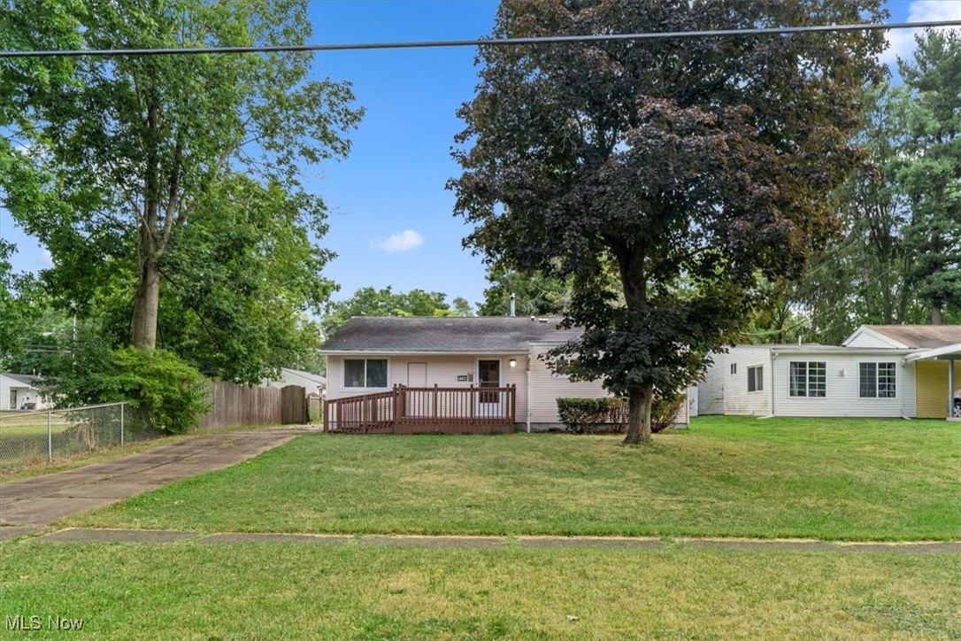 1726 Delia Avenue