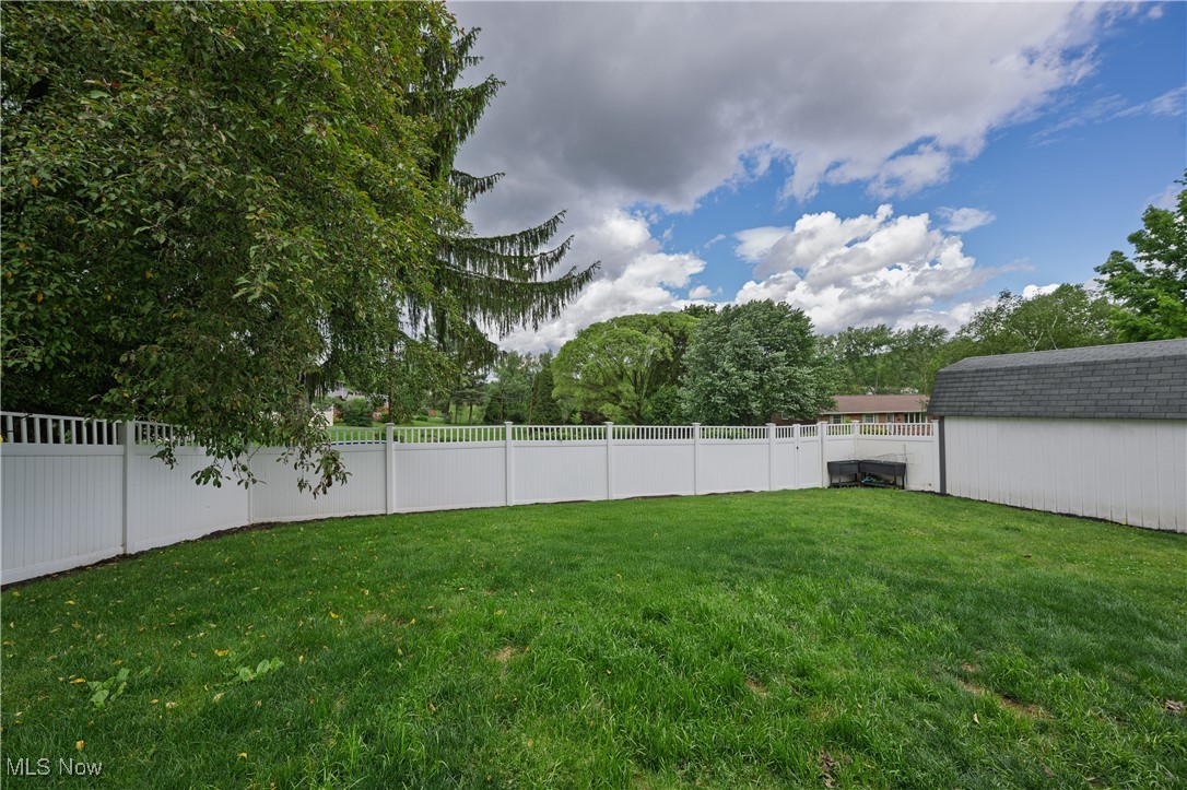 4184 Meadowview Drive NW
