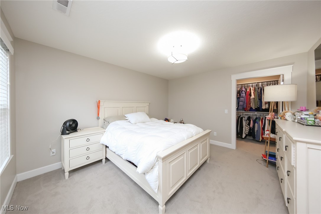 5966 Hawks Nest Circle NW