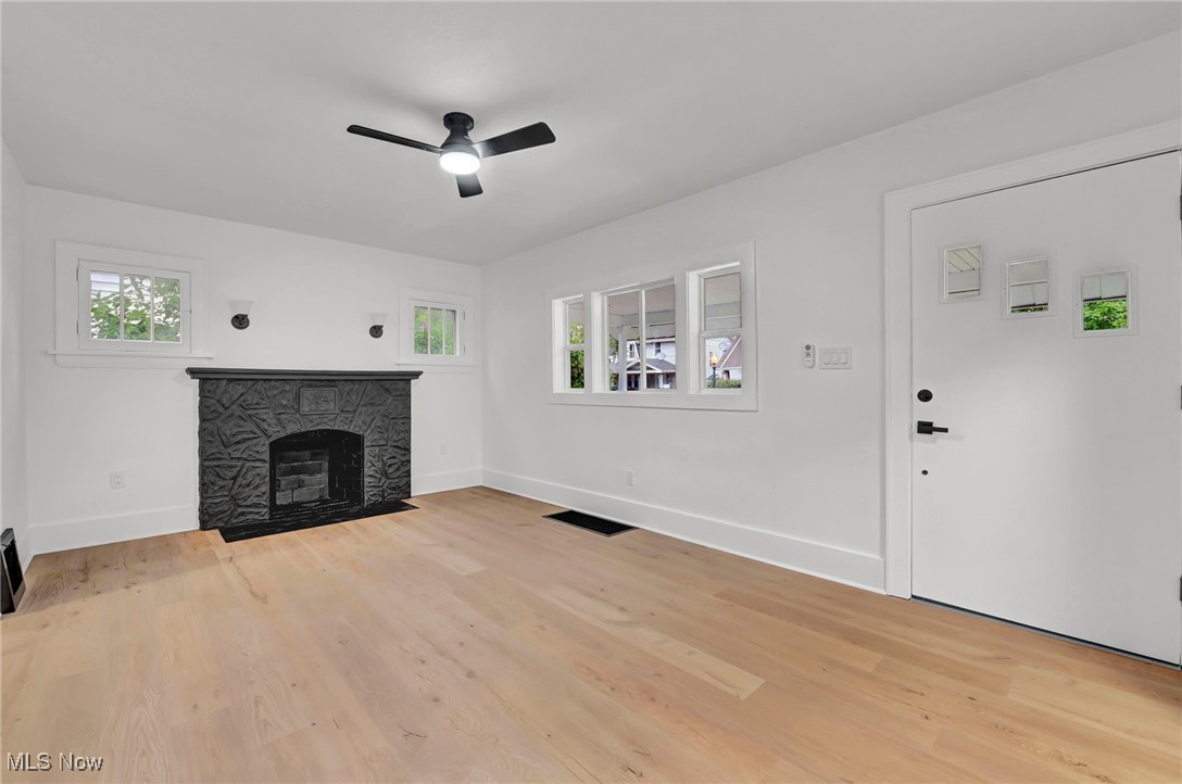 1328 Dietz Avenue