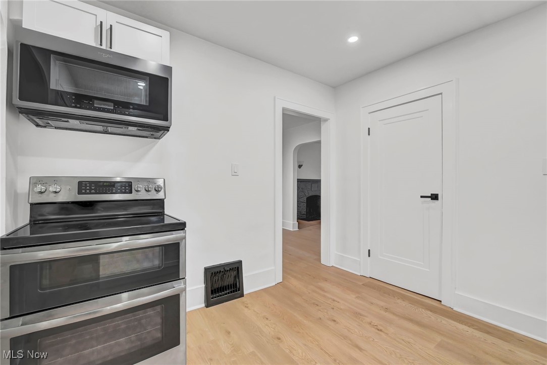 1328 Dietz Avenue