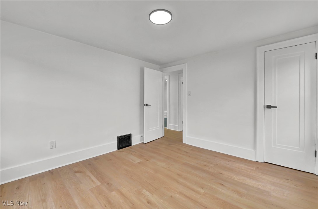 1328 Dietz Avenue