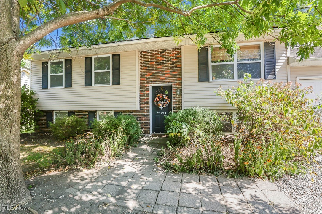 102 Troy Road