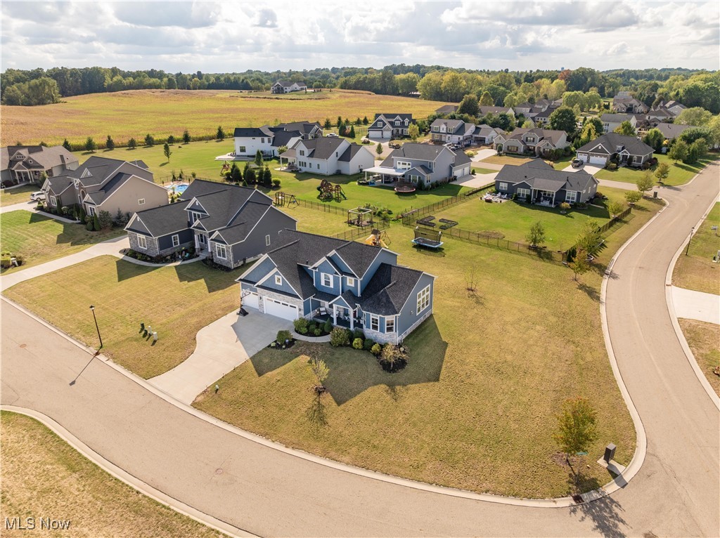 7577 Crowngate Circle NW