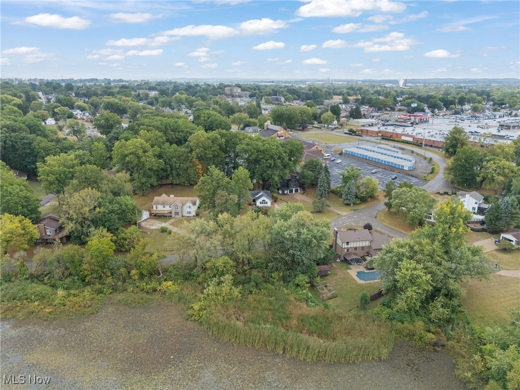 134 Shore Line Avenue NW