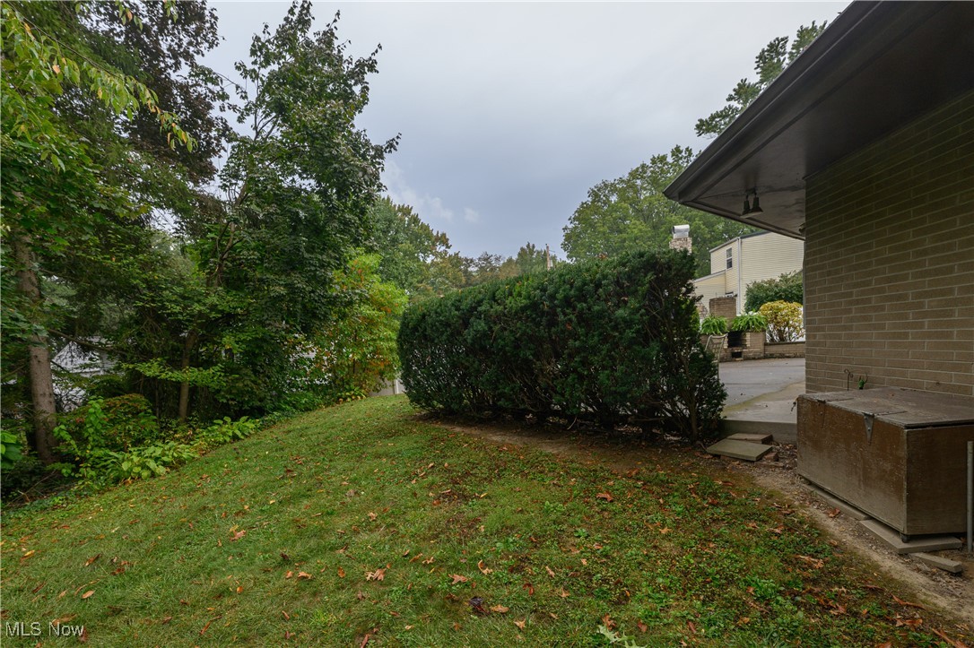 2206 Graustark Path