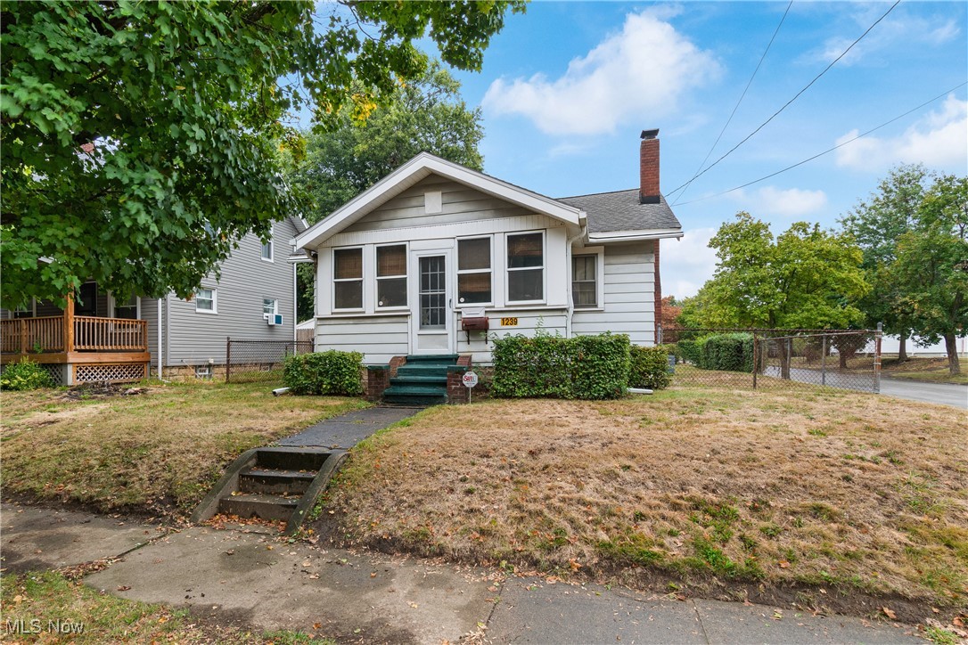 1239 Lily Street