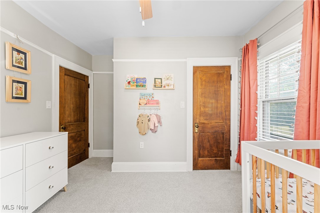 3277 E Scarborough