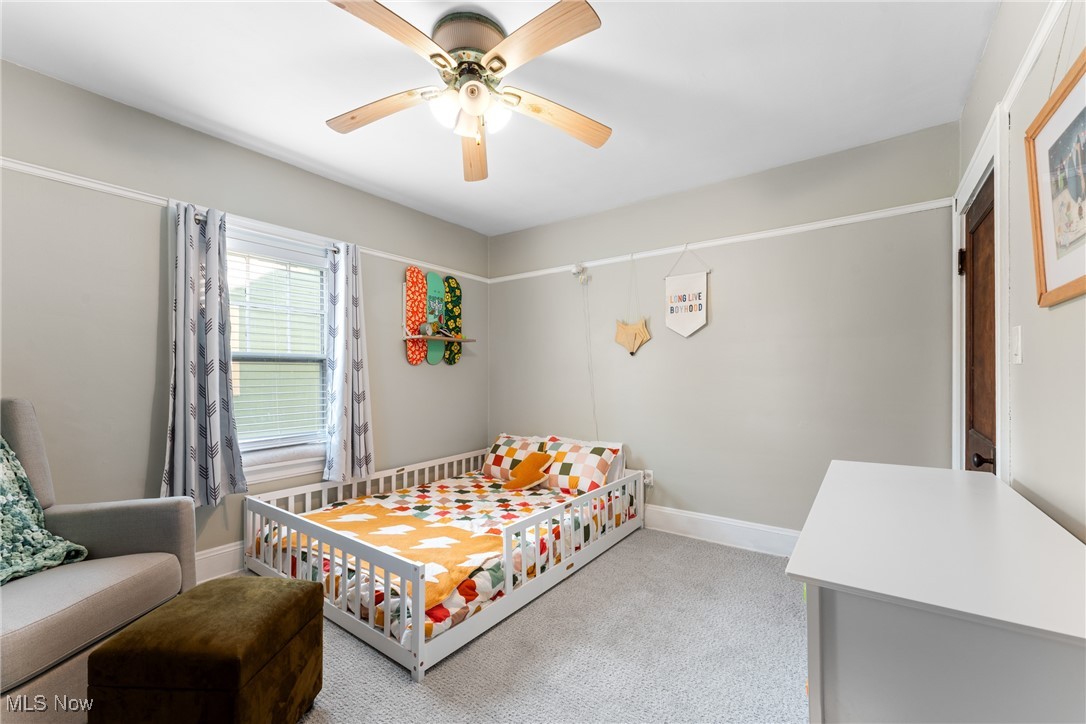 3277 E Scarborough