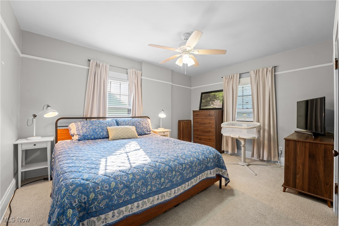 3277 E Scarborough