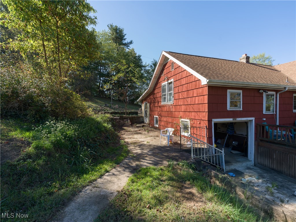 7678 Waynesburg Drive SE