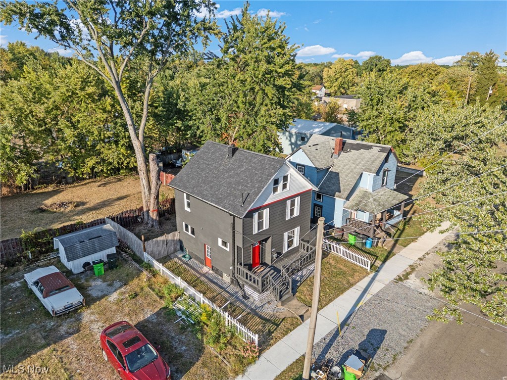 124 E Wayne Street
