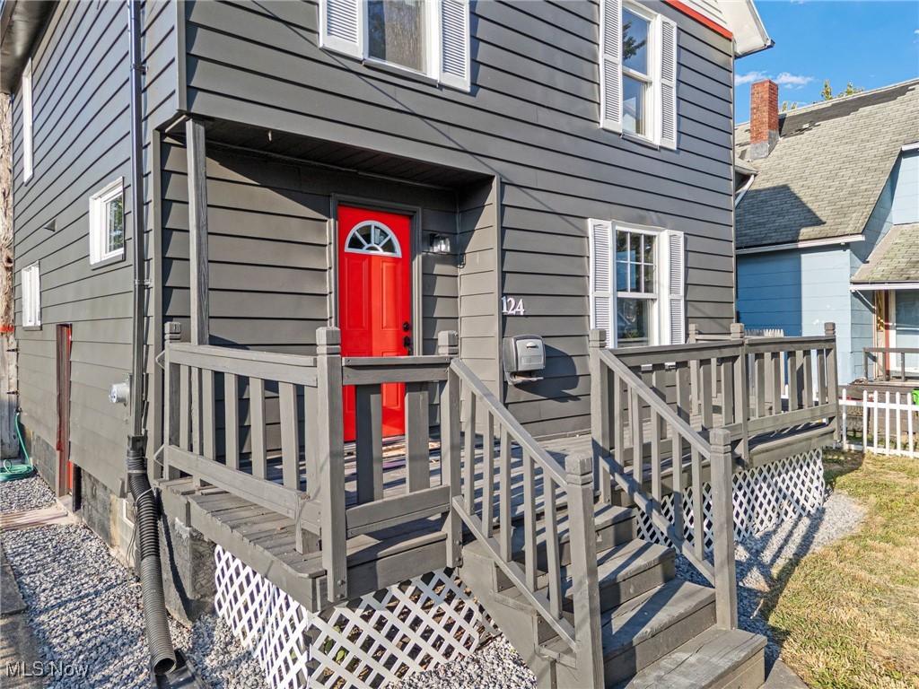 124 E Wayne Street
