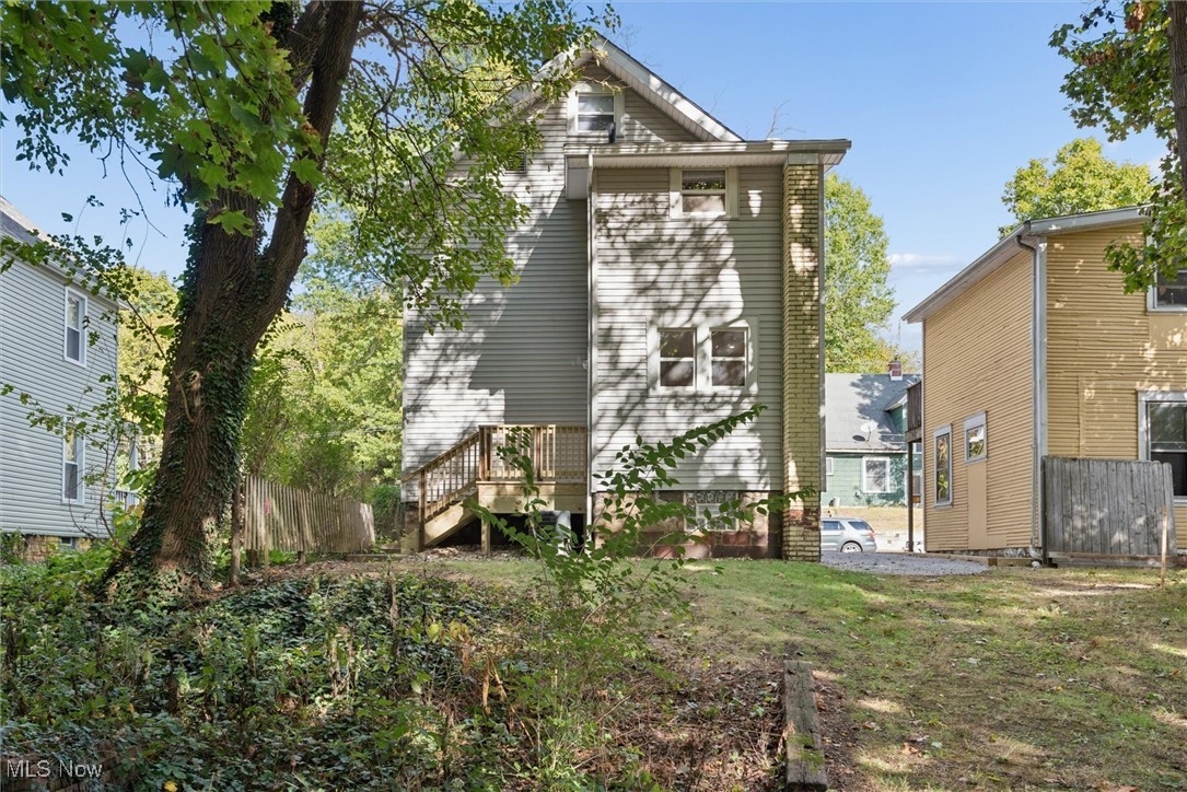 366 Doyle Street
