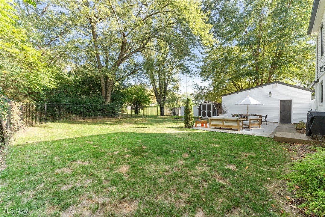 704 Woodlawn Avenue NW