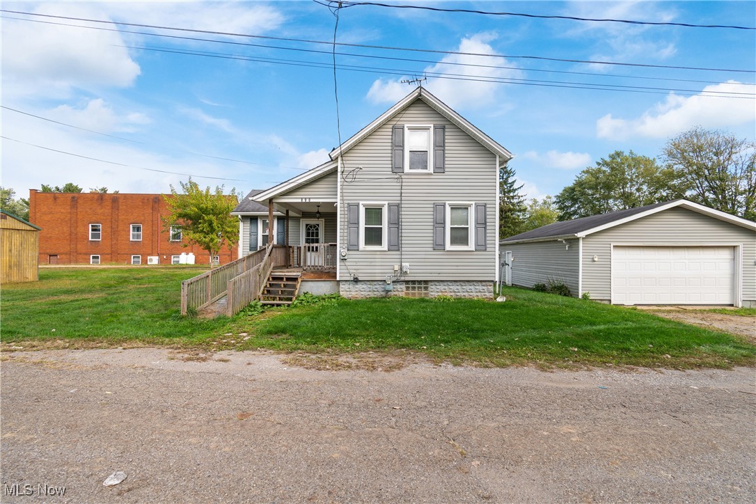 890 Green Side Avenue SW