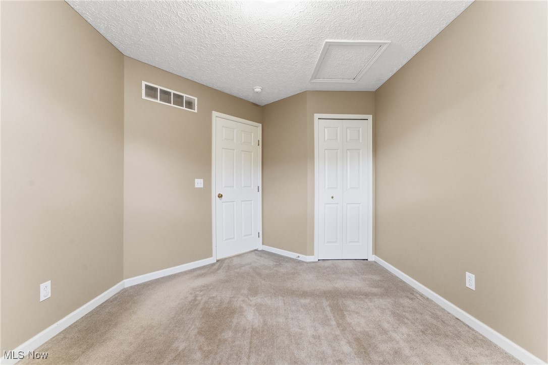 43 Fox Ridge Way