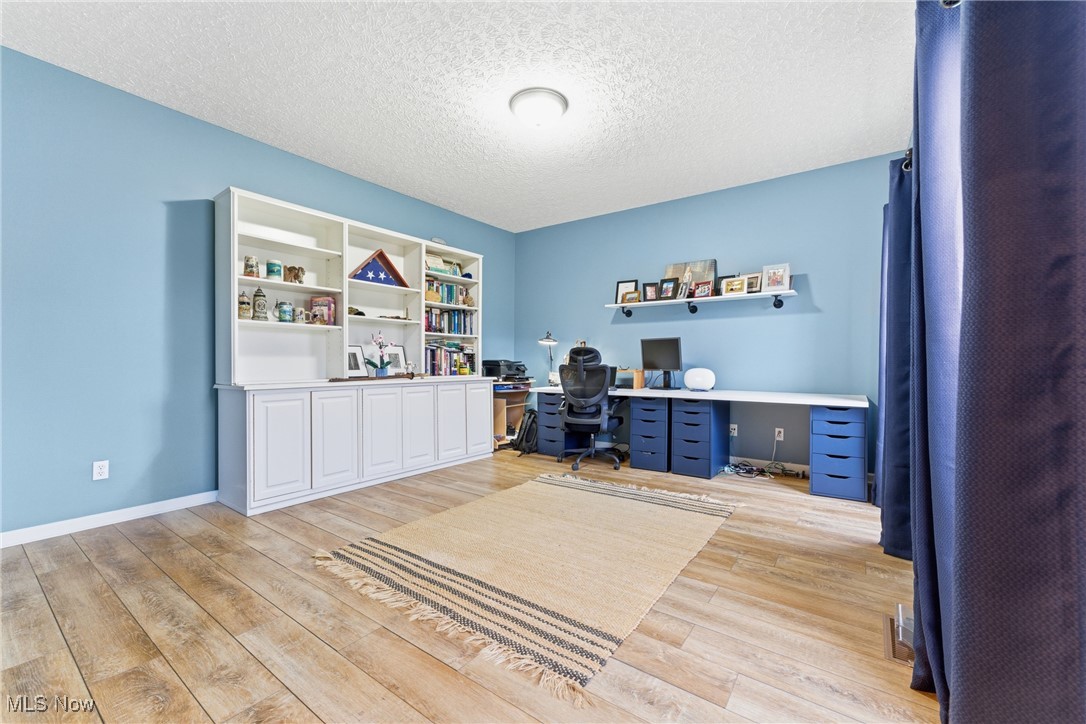 43 Fox Ridge Way