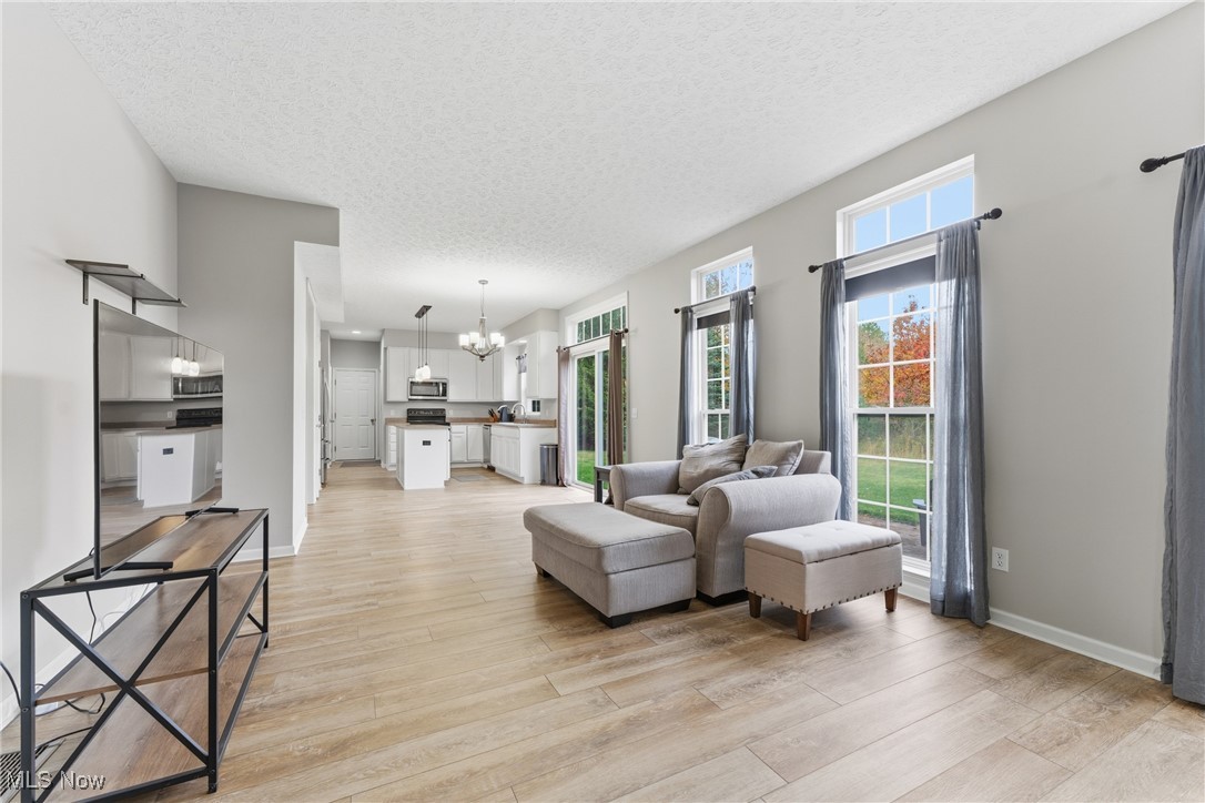 43 Fox Ridge Way