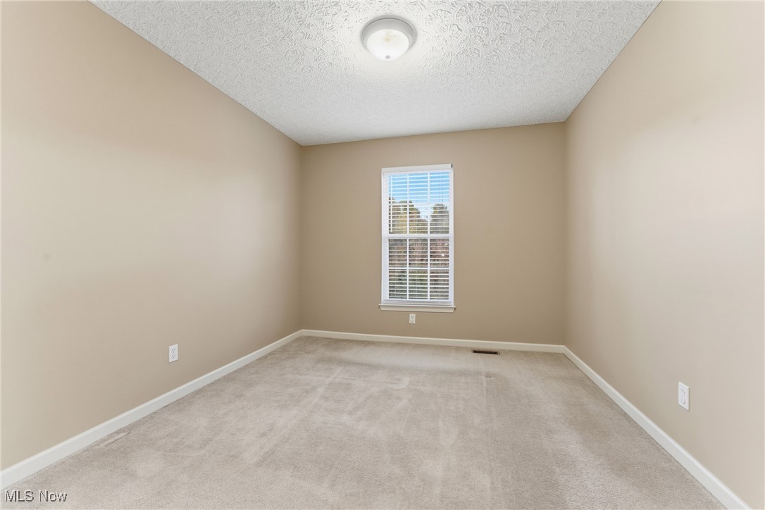 43 Fox Ridge Way