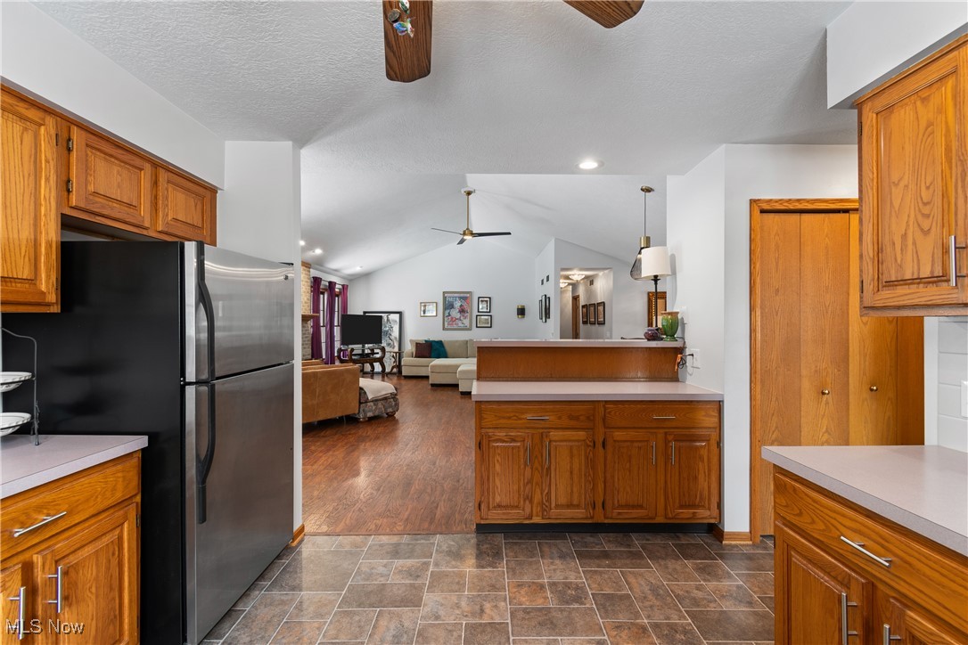 8779 Glenarden Circle NW