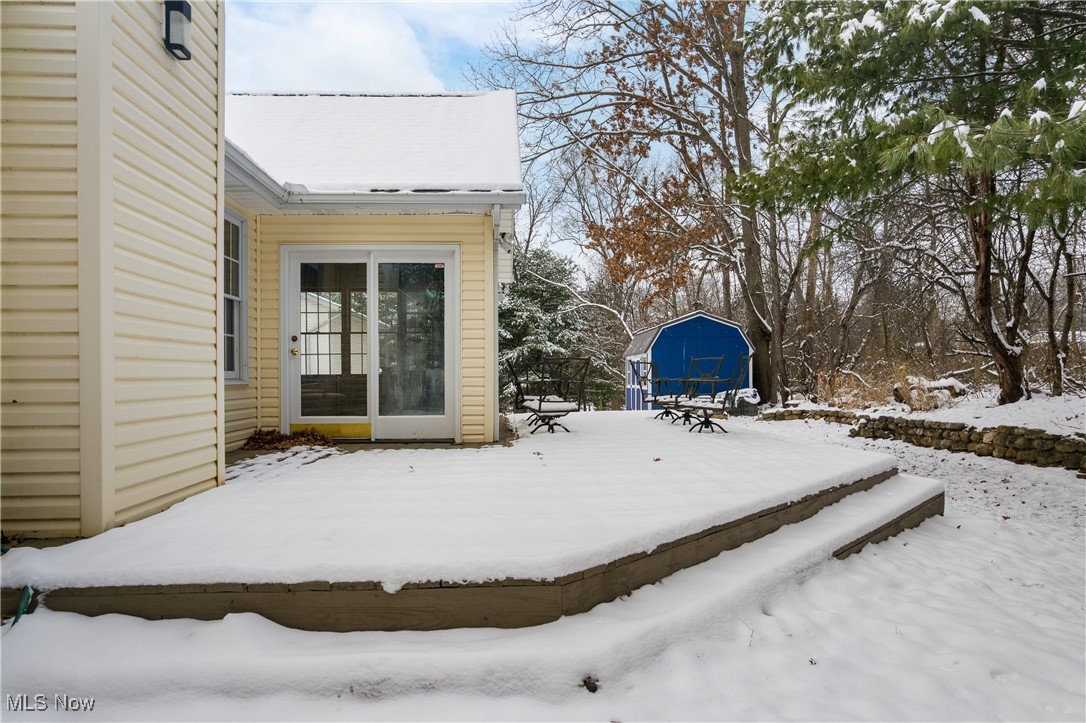 8779 Glenarden Circle NW