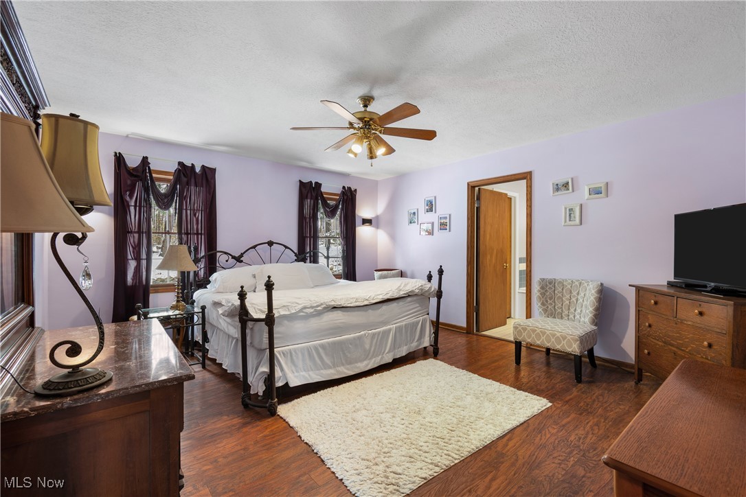 8779 Glenarden Circle NW