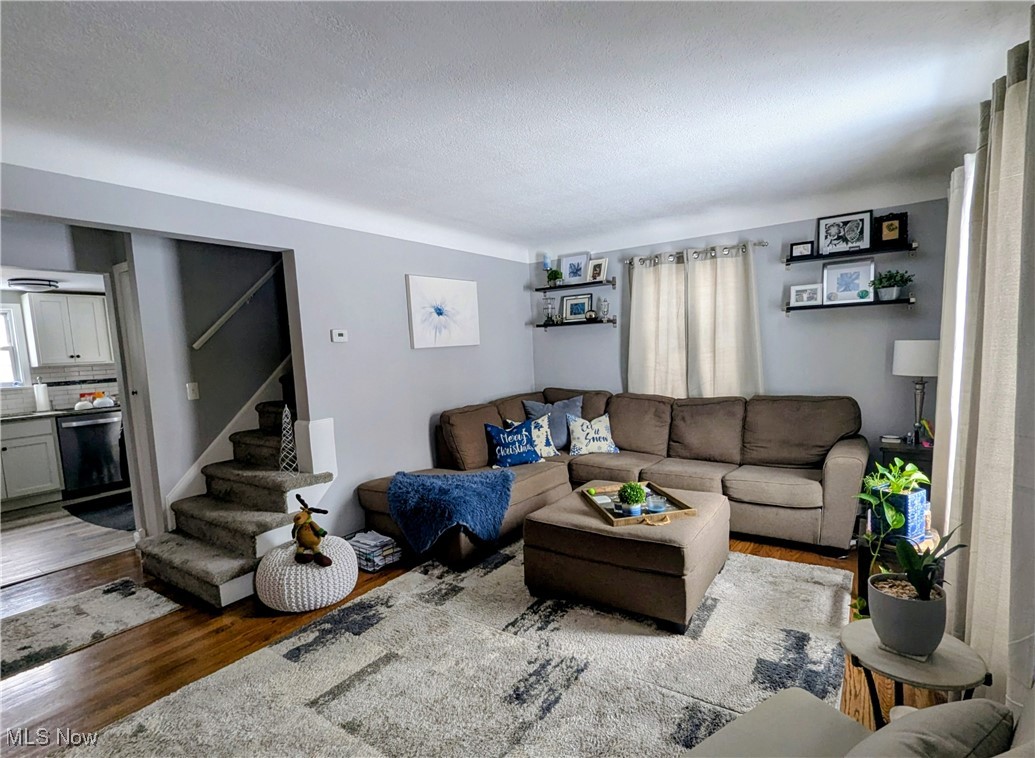 226 E 286th Street