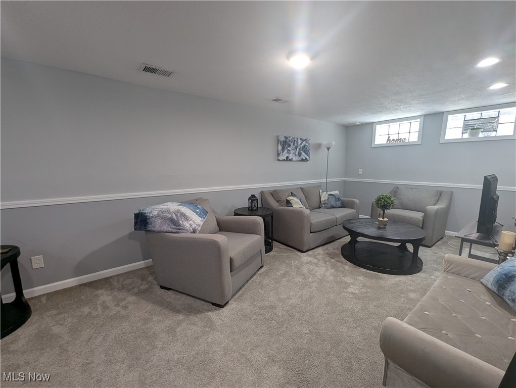 226 E 286th Street
