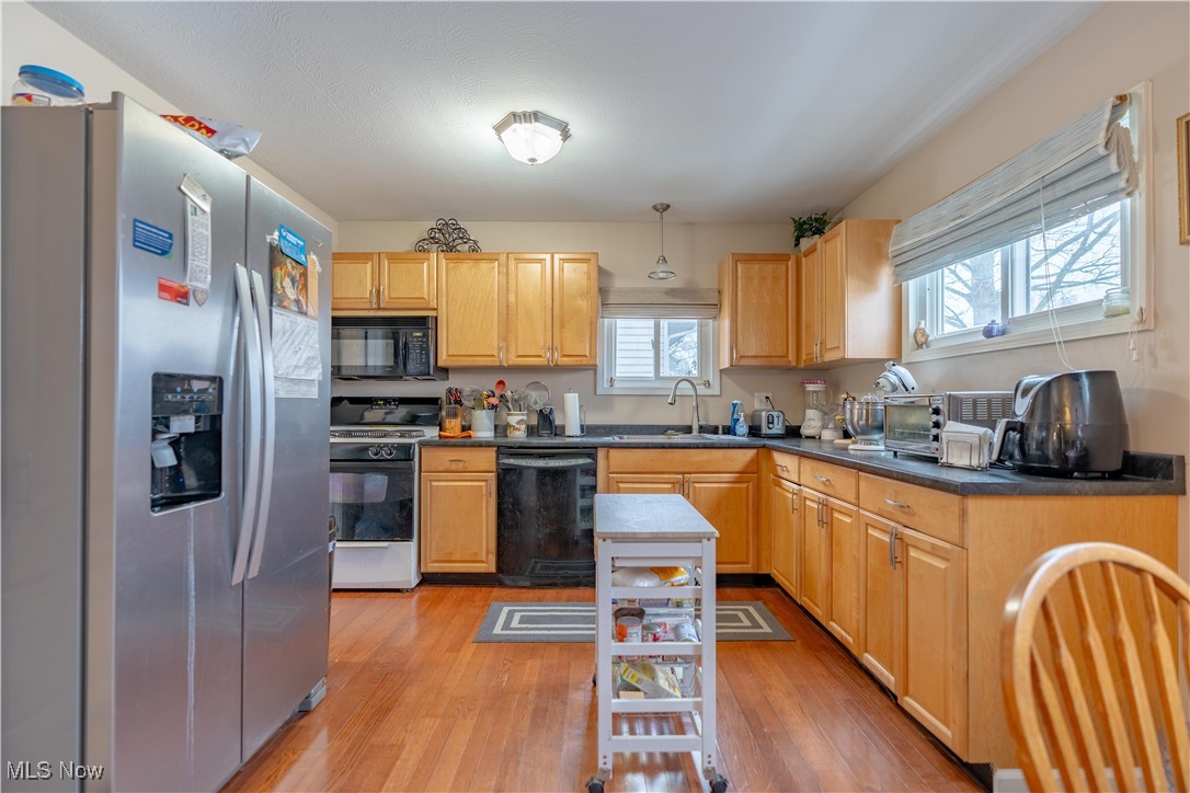 2863 Archwood Place