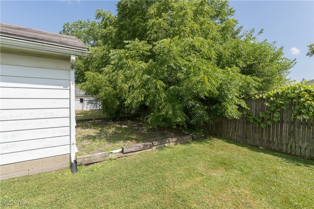 944 Donald Avenue