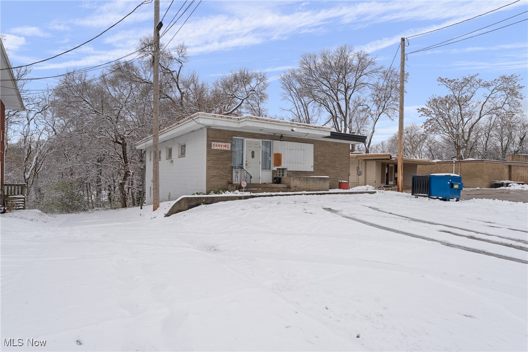 1817 Fulton Road