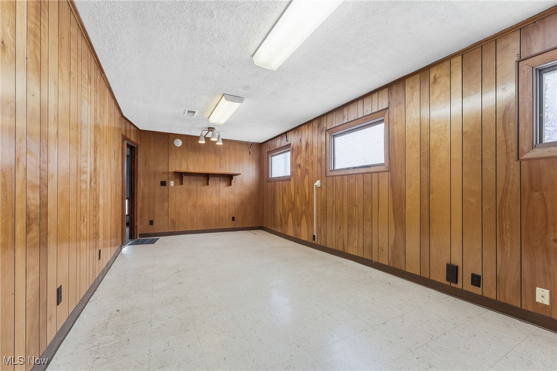 1817 Fulton Road
