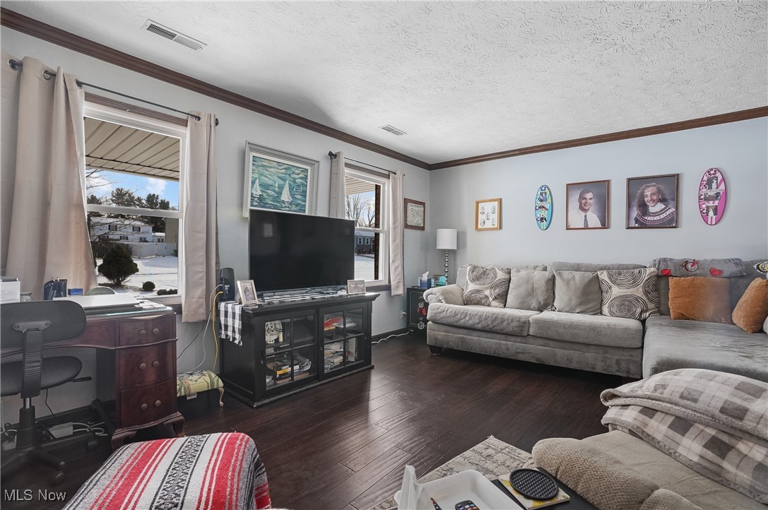 1601 Raywood Road