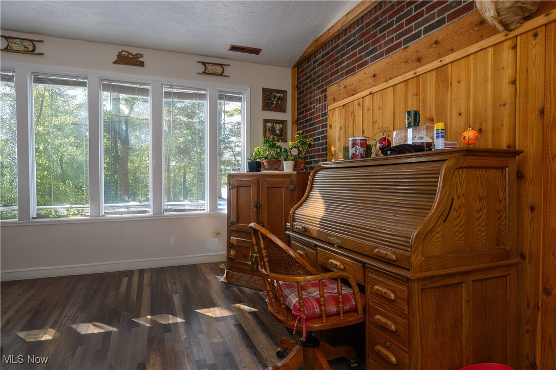 570 E Turkeyfoot Lake Road