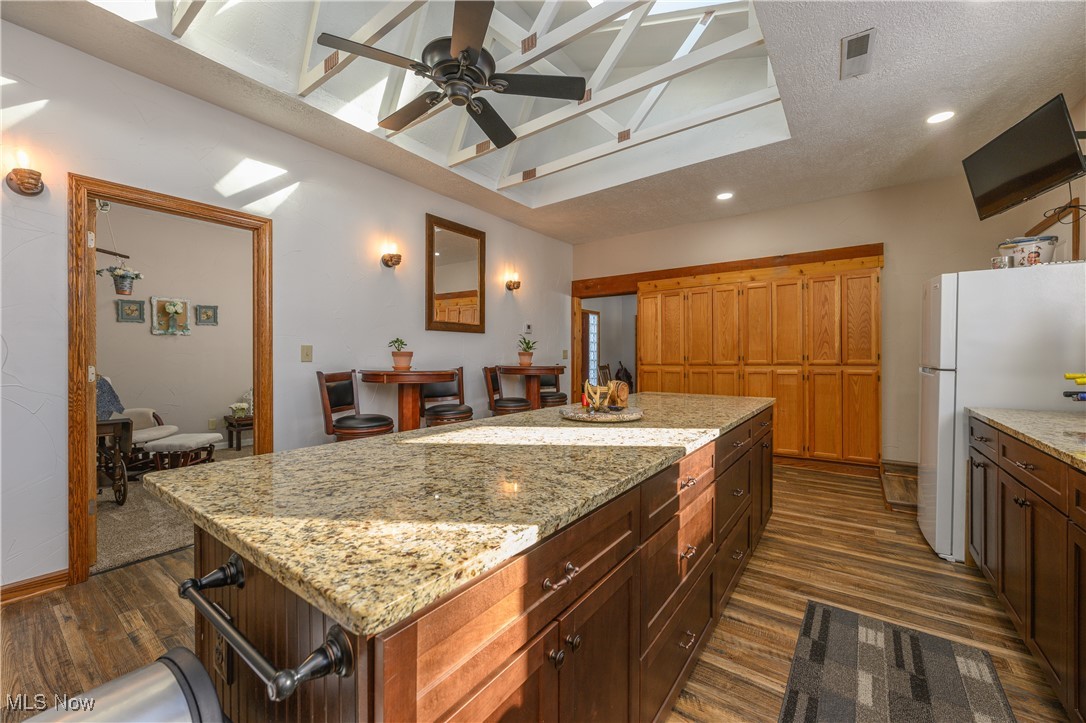 570 E Turkeyfoot Lake Road