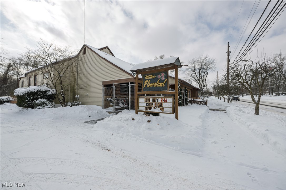 468 W Vine Street